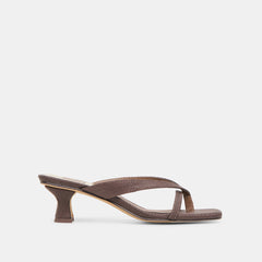 BREVEL HEELS CHOCOLATE RAFFIA