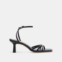 MANJI WIDE HEELS MIDNIGHT PATENT LEATHER