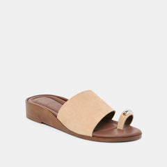 MOXY SANDALS SAND SUEDE