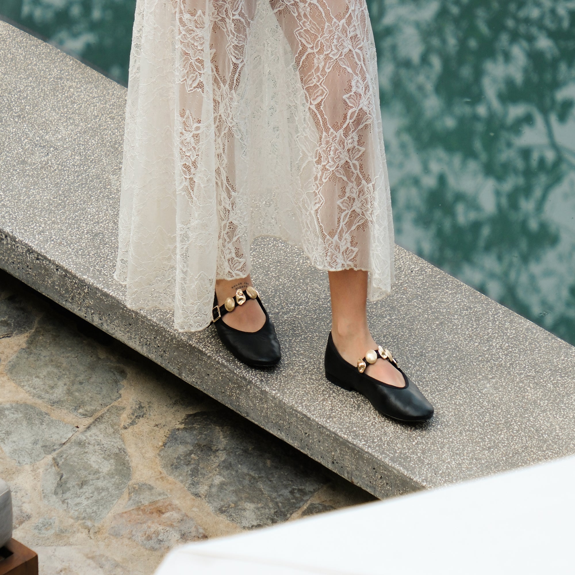 RELAN BALLET FLATS BLACK LEATHER