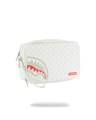 MEAN & CLEAN TOILETRY BAG