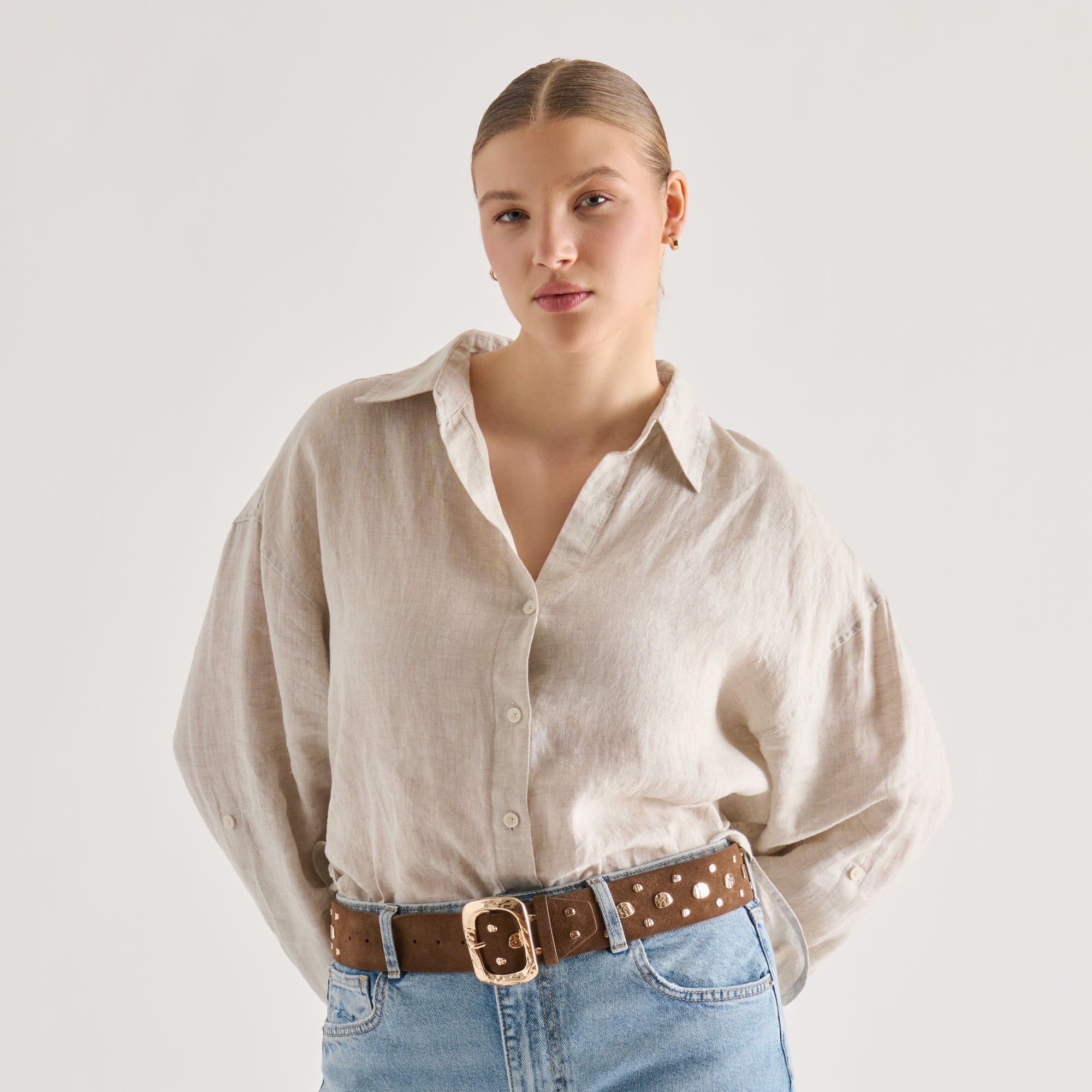 RECTANGLE BUCKLE STUDDED BELT BROWN