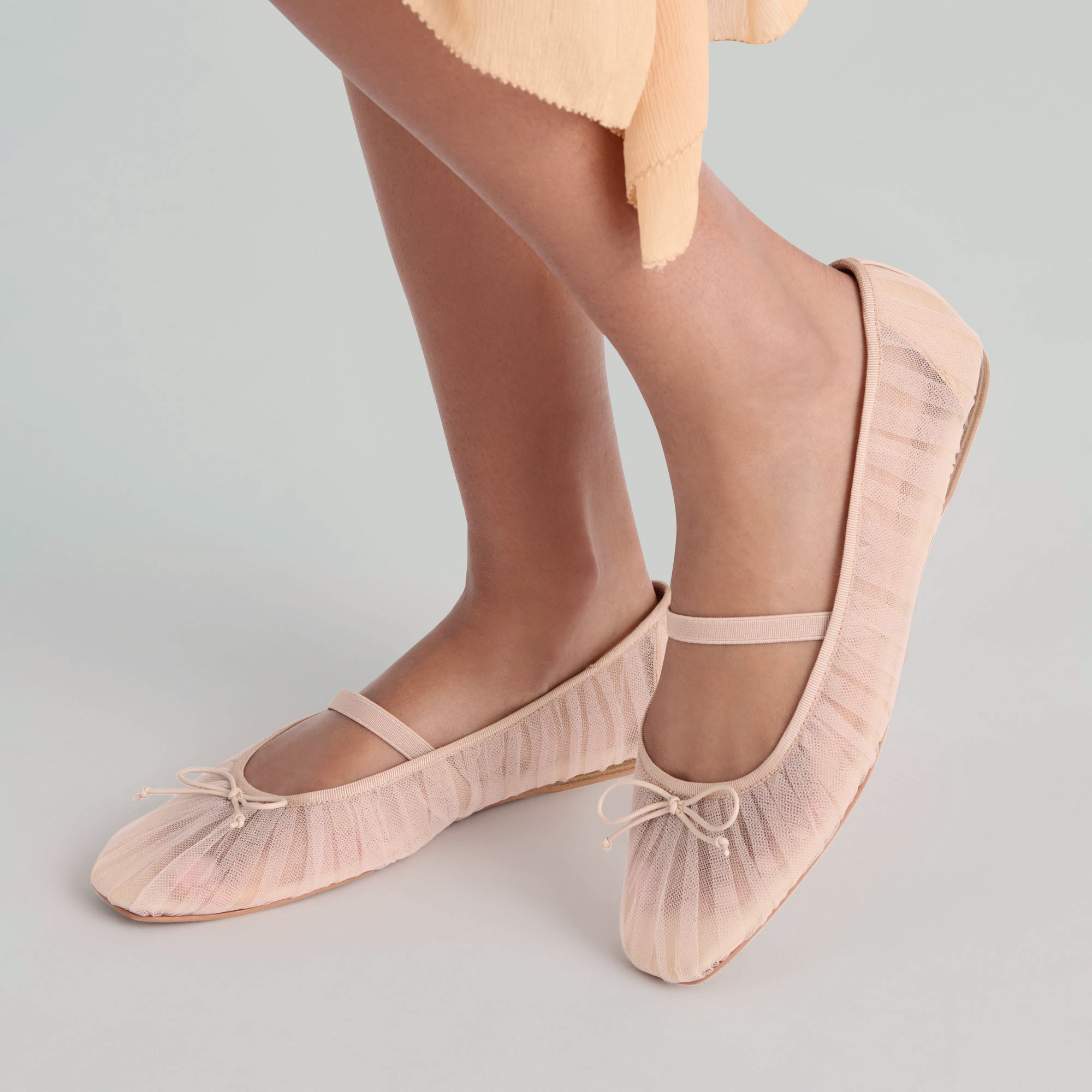 RAEVEN BALLET FLATS PRALINE TULLE