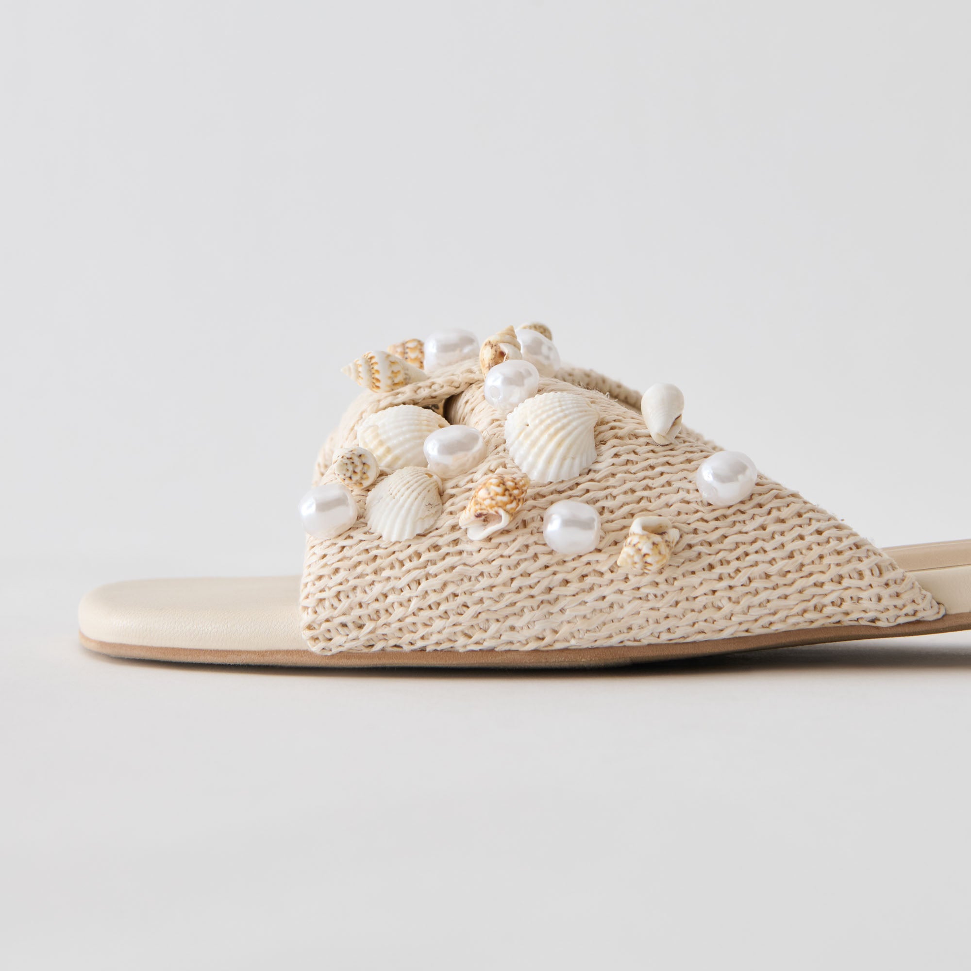 LIZZA SANDALS OATMEAL BEADED RAFFIA