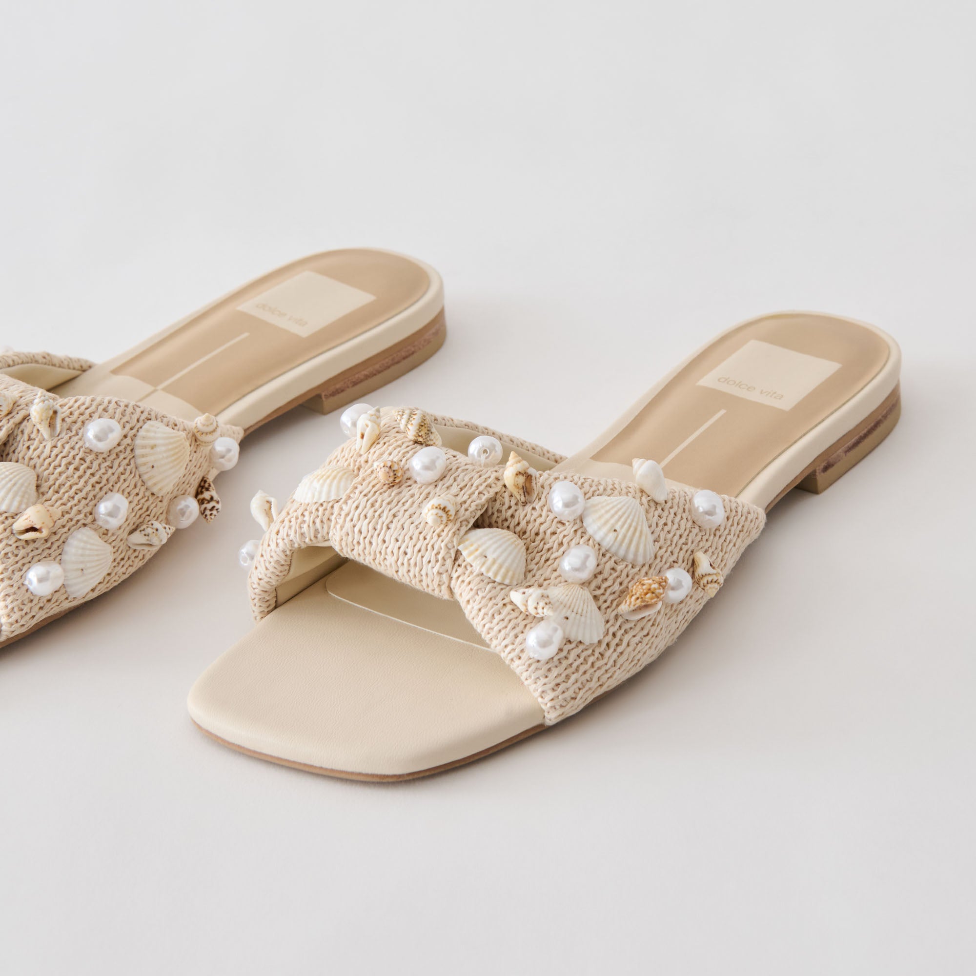 LIZZA SANDALS OATMEAL BEADED RAFFIA